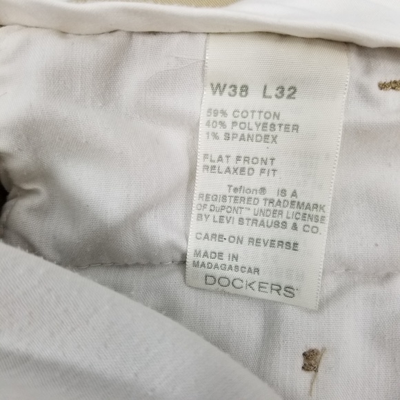 Dockers Khaki Pants sz 38 - Picture 3 of 3